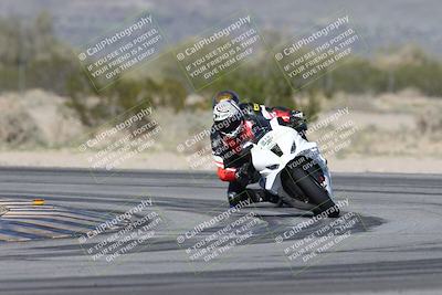 media/Jan-15-2026-Racers Edge (Thu) [[dfebeb70ab]]/3-B Group/Session 4 (Turn 5)/